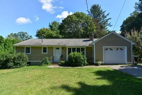 55 Hemenway Rd, Framingham, MA 01701