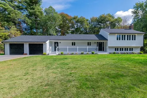 6 Guinevere Rd, Easton, MA 02356