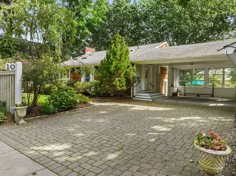 10 Blanchard Rd, Cambridge, MA 02138