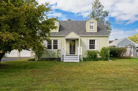 25 Brookline Ave, Agawam, MA 01030