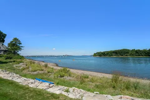 300 River #13, Weymouth, MA 02191