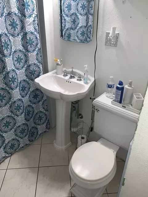 169 Dickinson St, Springfield, MA 01108 photo 8