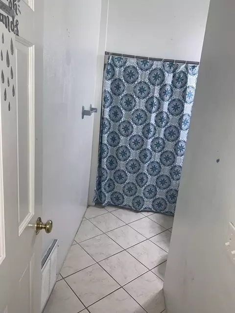 169 Dickinson St, Springfield, MA 01108 photo 7