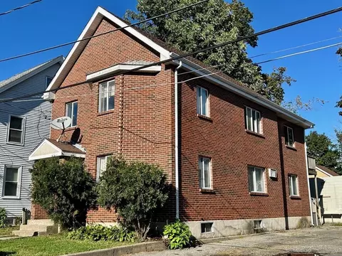 5 Charles Street Ave, Waltham, MA 02453