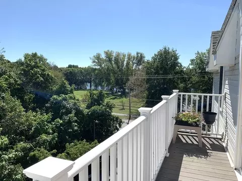 34 Burnham Rd #403, Methuen, MA 01844