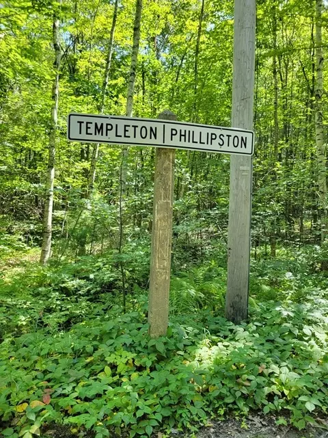 8 Templeton Road, Phillipston, MA 01331