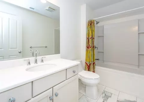 900 Greendale Ave #14, Needham, MA 02492 photo 18