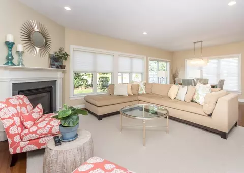 900 Greendale Ave #14, Needham, MA 02492 photo 2