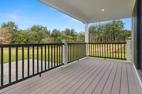55 North St, Danvers, MA 01923 photo 40
