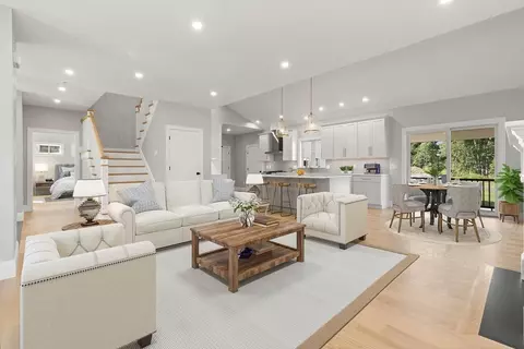 55 North St, Danvers, MA 01923 photo 6
