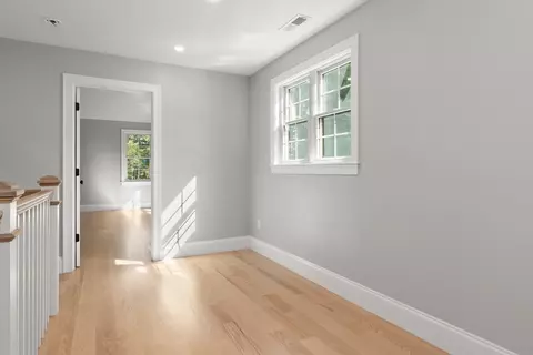 55 North St, Danvers, MA 01923 photo 24
