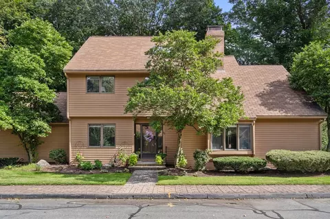 22 Grove Pl #26, Winchester, MA 01890
