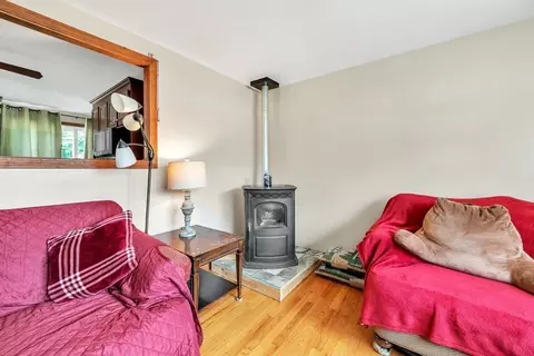 50 Joan St, Springfield, MA 01129 photo 15