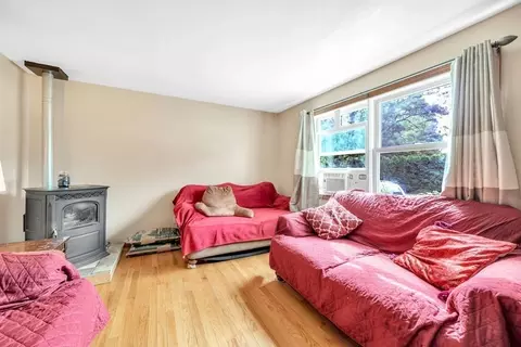 50 Joan St, Springfield, MA 01129 photo 14