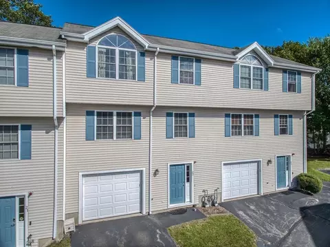985 Trapelo Rd #22, Waltham, MA 02452
