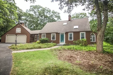69 John Gilbert Rd, West Brookfield, MA 01585