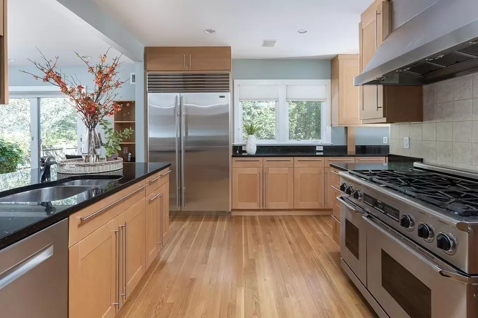  5 Agawam Rd, Newton, MA 02468 photo 9