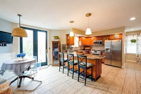 5022 N Main St, Fall River, MA 02720 photo 12