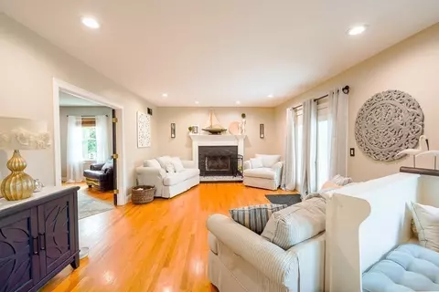 5022 N Main St, Fall River, MA 02720 photo 9