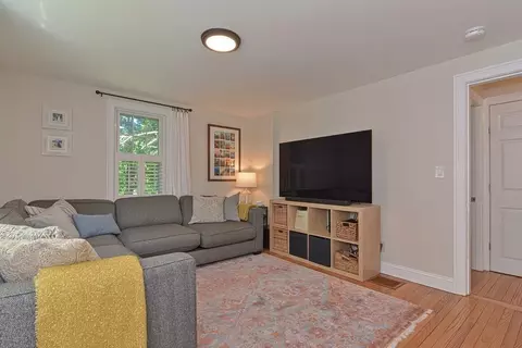 53 Warren St, Upton, MA 01568 photo 21