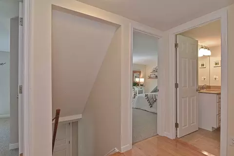 53 Warren St, Upton, MA 01568 photo 24