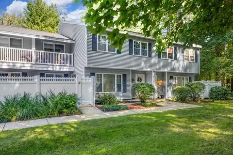 408 Edgebrook Dr #408, Boylston, MA 01505