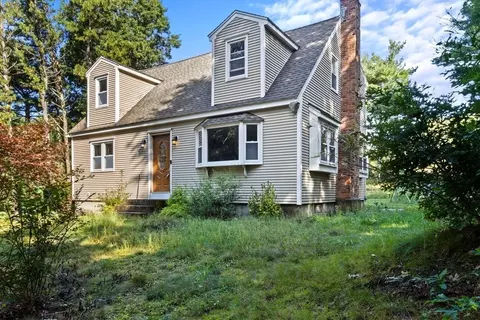 12 Tall Pines Rd, Plymouth, MA 02360