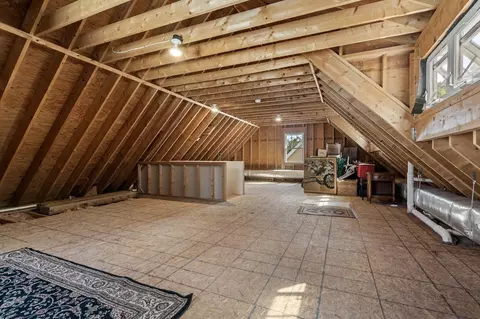 8 Maple Leaf Dr, Boston, MA 02136 photo 24