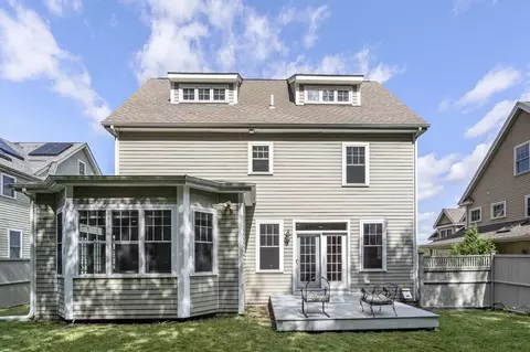 8 Maple Leaf Dr, Boston, MA 02136 photo 26
