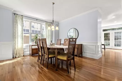 8 Maple Leaf Dr, Boston, MA 02136 photo 10