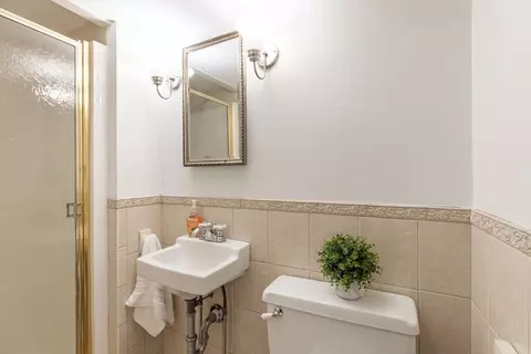 49 Central St, Saugus, MA 01906 photo 16