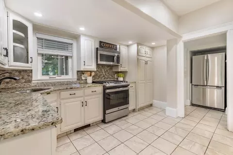 49 Central St, Saugus, MA 01906 photo 15