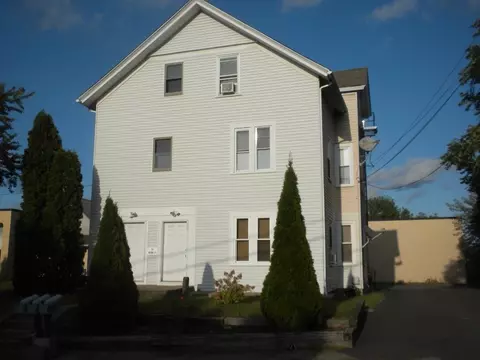 24 Mann St, Attleboro, MA 02703