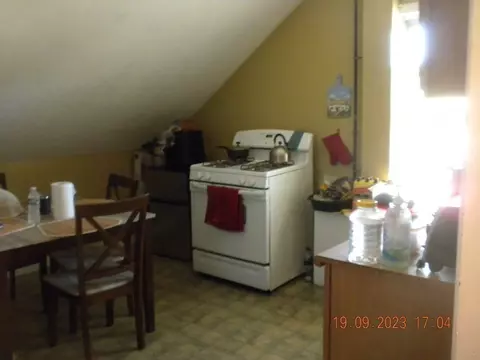 24 Mann St, Attleboro, MA 02703 photo 38