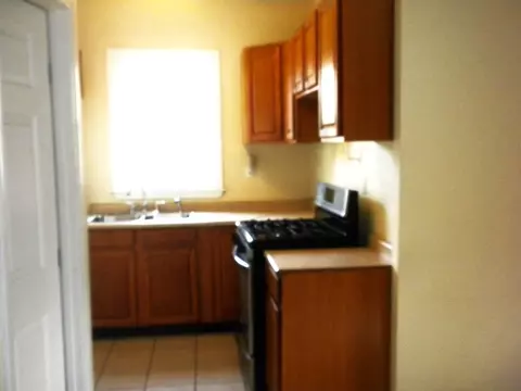 24 Mann St, Attleboro, MA 02703 photo 8