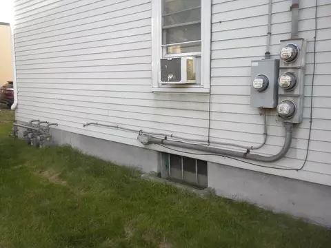24 Mann St, Attleboro, MA 02703 photo 7