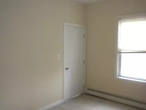 24 Mann St, Attleboro, MA 02703 photo 17
