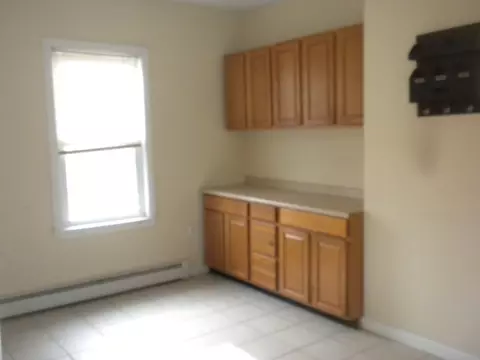 24 Mann St, Attleboro, MA 02703 photo 16