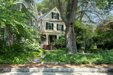 62 Gorham St, Cambridge, MA 02138