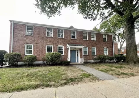 15 Colony Rd #1A, West Springfield, MA 01089