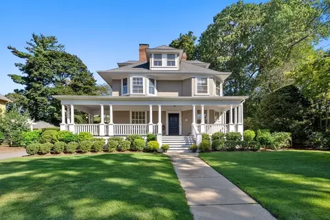36 Plainfield St, Newton, MA 02468