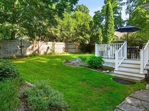 16 Manson Rd, Needham, MA 02494 photo 18