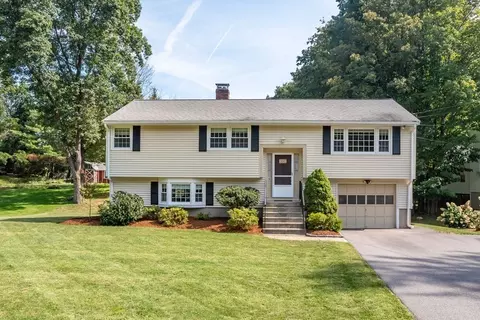 18 Rockland St, Natick, MA 01760