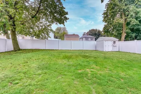 4 Evans St, Saugus, MA 01906 photo 27