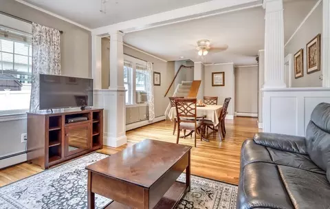 4 Evans St, Saugus, MA 01906 photo 5