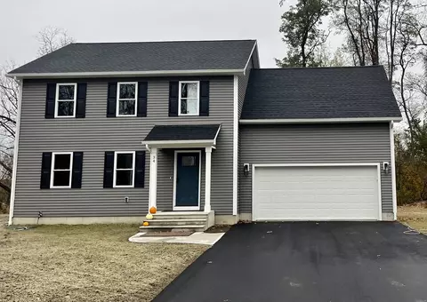 34 Bromont St, Chicopee, MA 01020