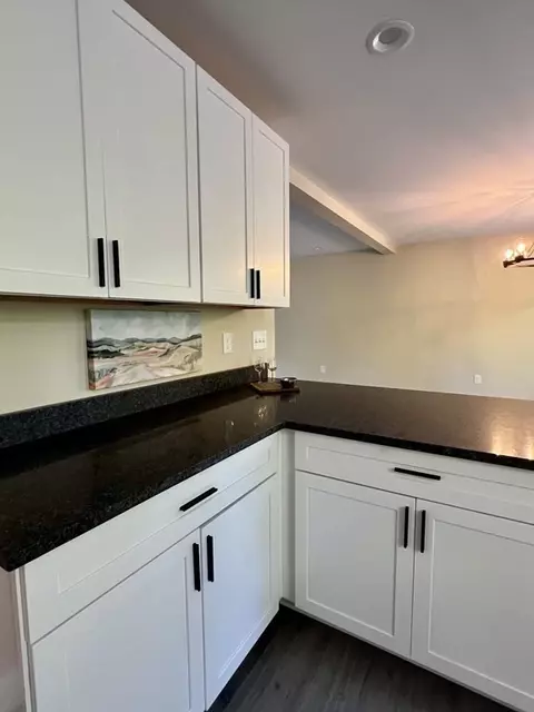 34 Bromont St, Chicopee, MA 01020 photo 6