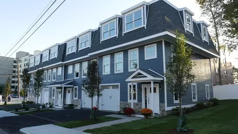 114 Broad St #B, Weymouth, MA 02188