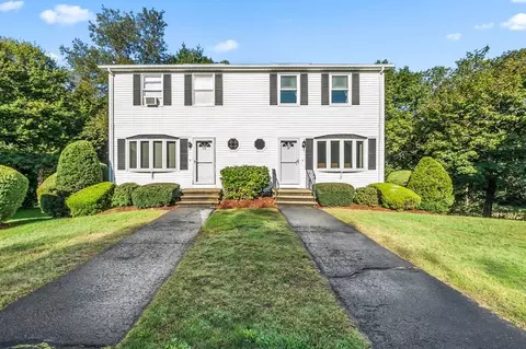 24 Northwoods Cir #24, Woburn, MA 01801