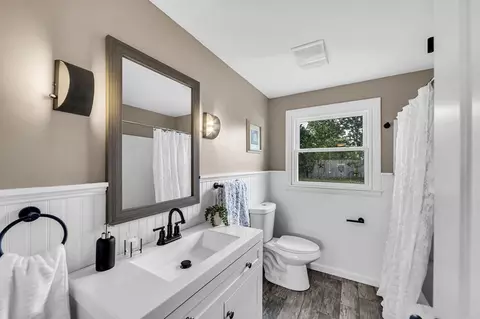116 Bostwick Ln, Chicopee, MA 01020 photo 14